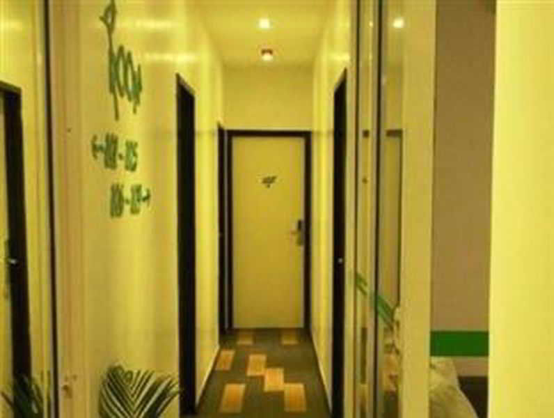 Oyo-479绿色酒店 安邦 外观 照片
